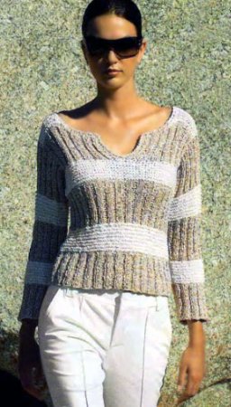 Пуловер с широкими разноцветными полосами