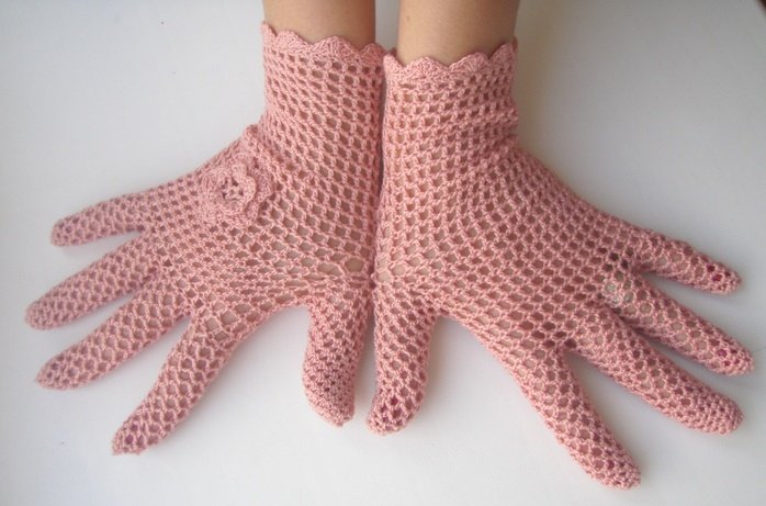Ажурные перчатки для девочки крючком